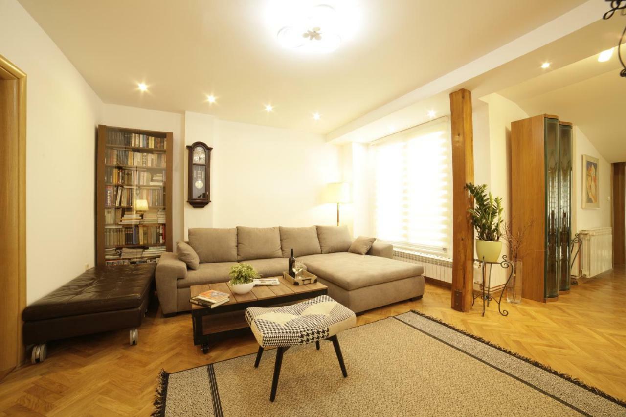 F9 And New F9 Apartment Zagreb Exterior photo